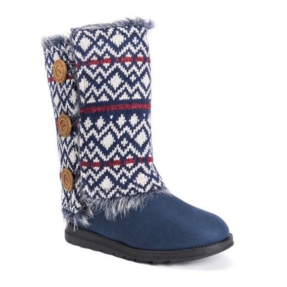 NWB MUKLUKS BOOTS Women's Size 10 Blue White ANDREA REVERSIBLE SWEATER BOOTS - Picture 1 of 10